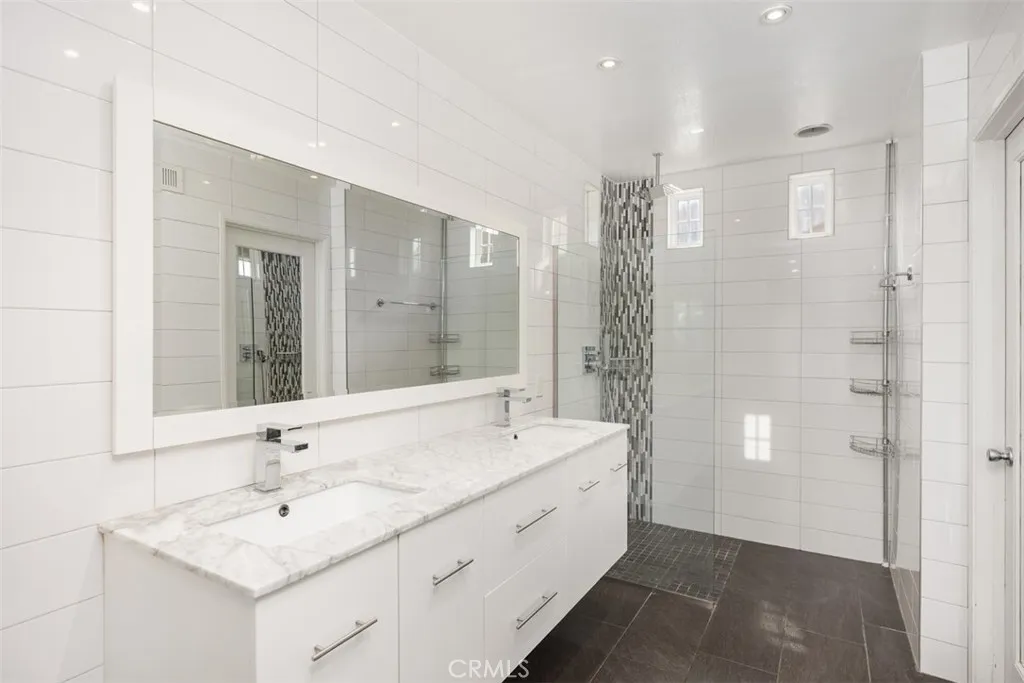 22 Rue Du Chateau
