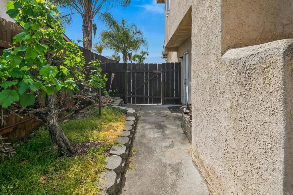 9719 Button Street