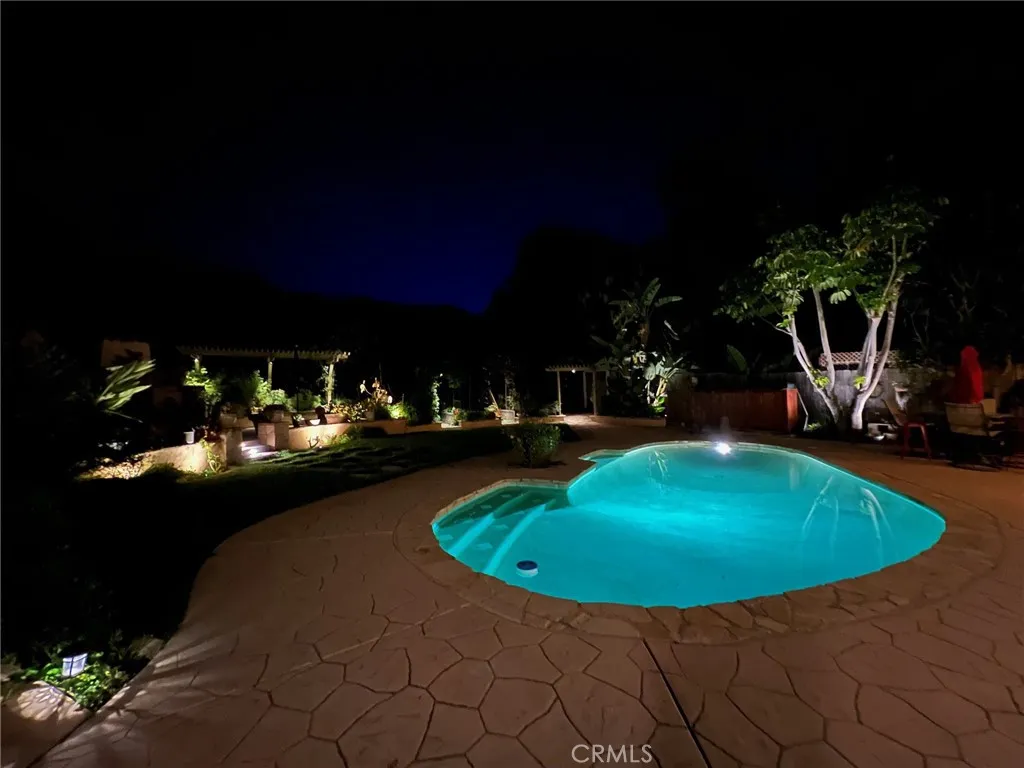 3107 Serrano Dr
