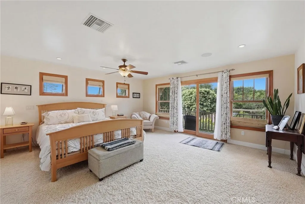 3107 Serrano Dr