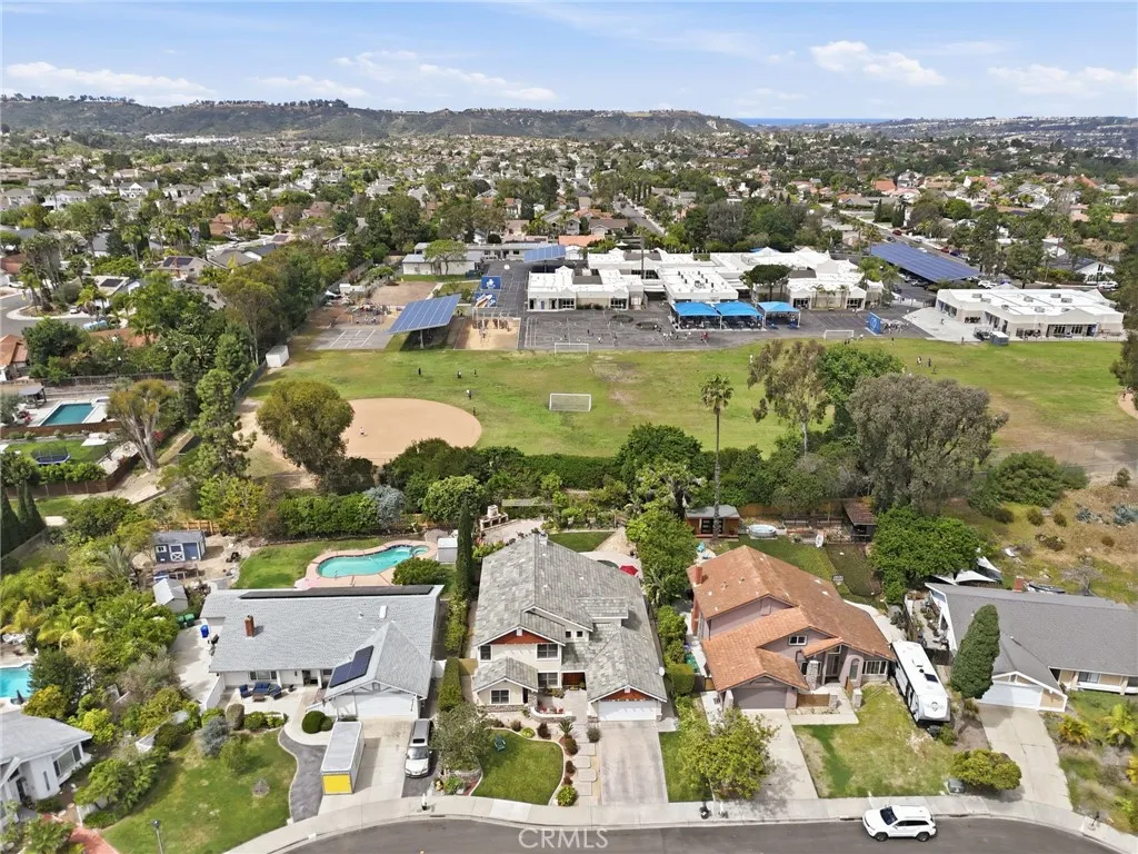 3107 Serrano Dr
