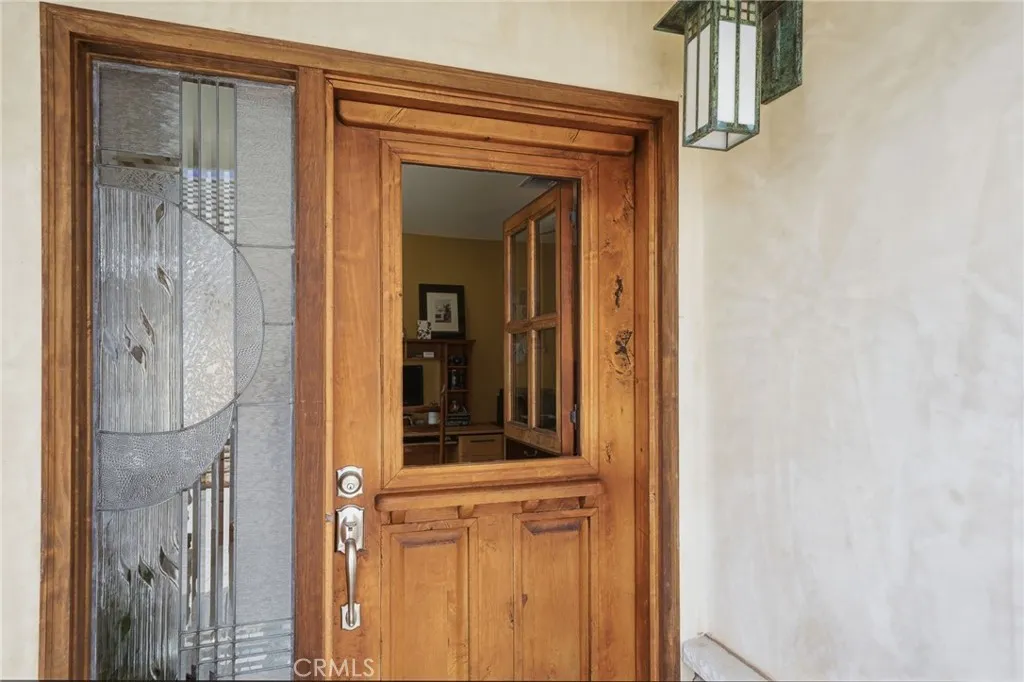 3107 Serrano Dr