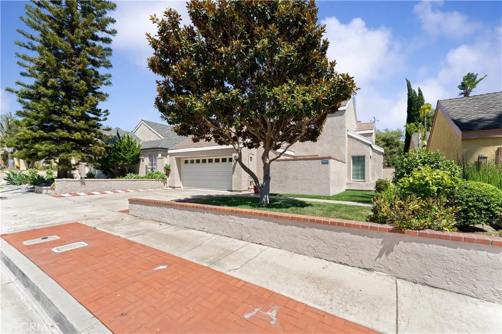 30052 Happy Sparrow Lane