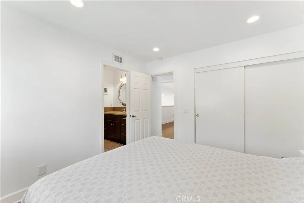30052 Happy Sparrow Lane