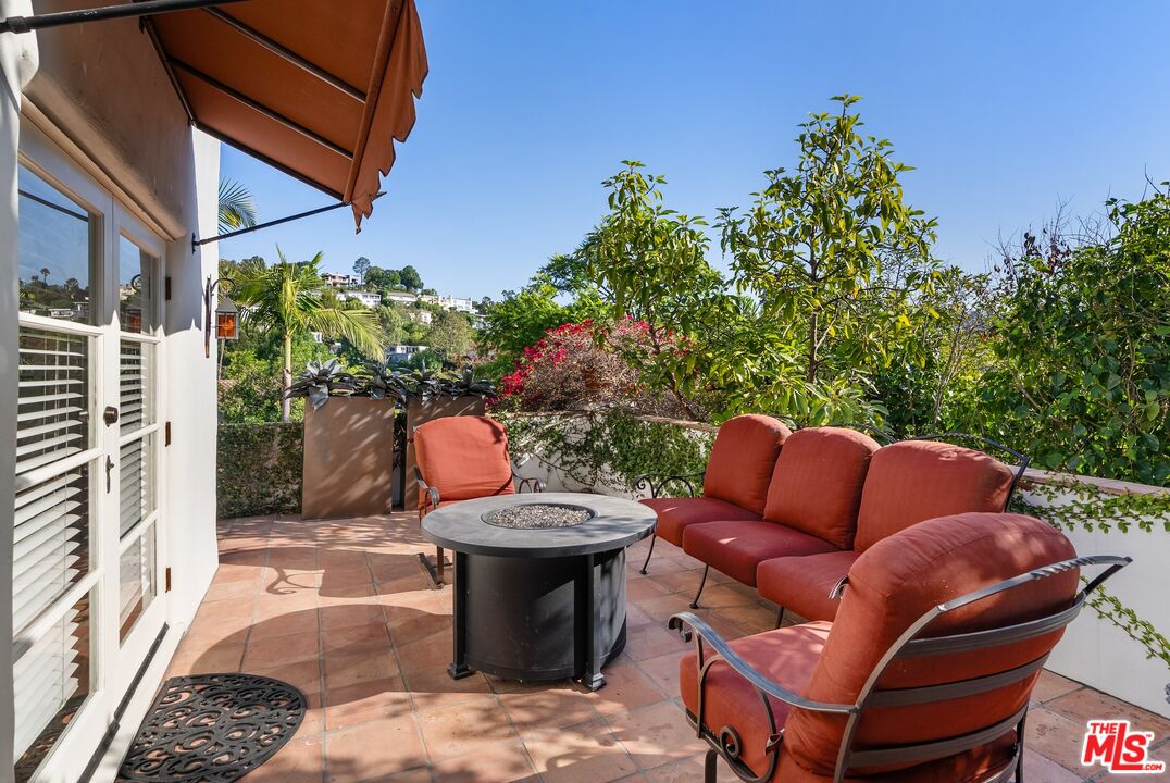 3110 La Suvida Dr