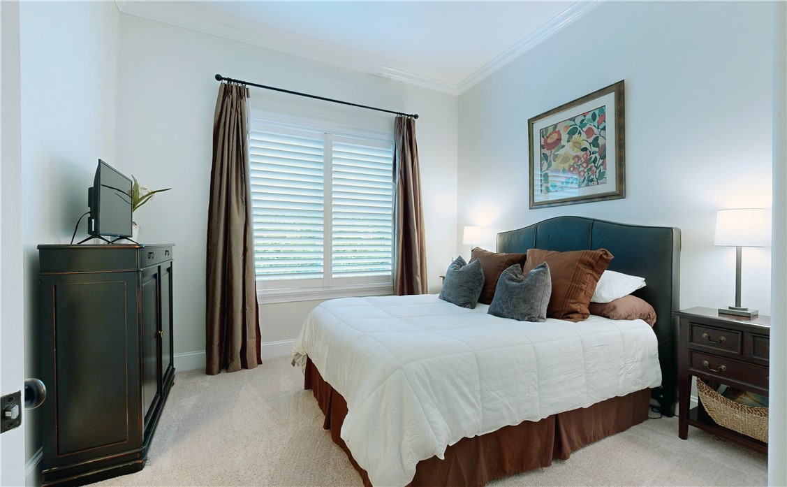 185 Hampton Point Drive Drive