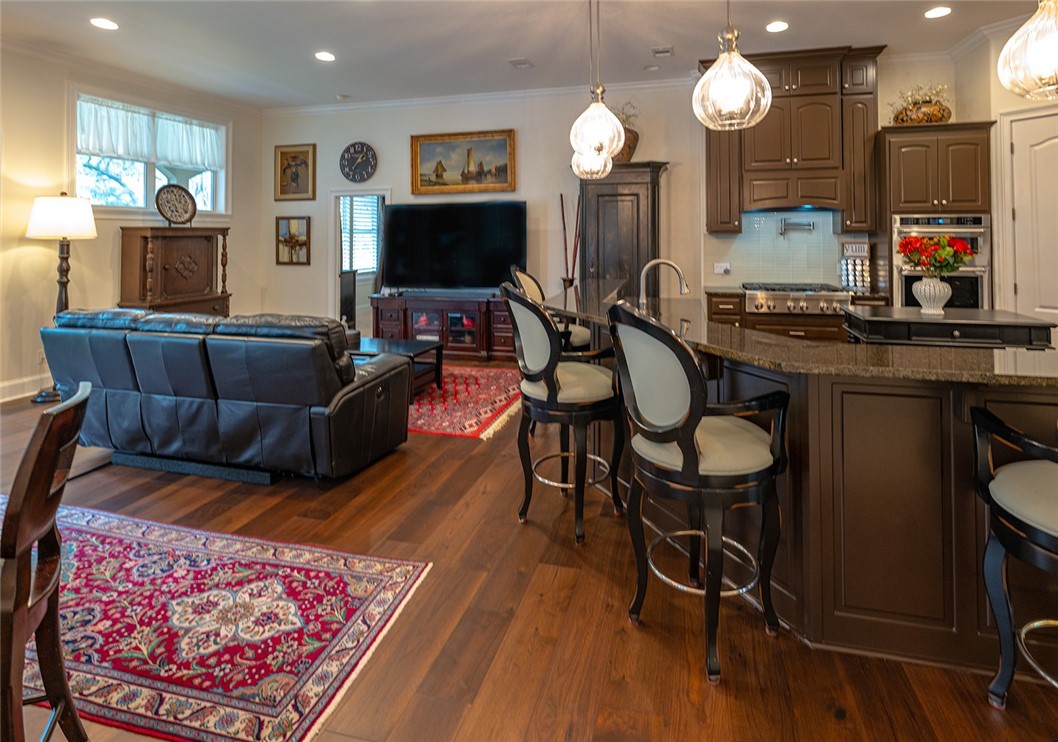 185 Hampton Point Drive Drive