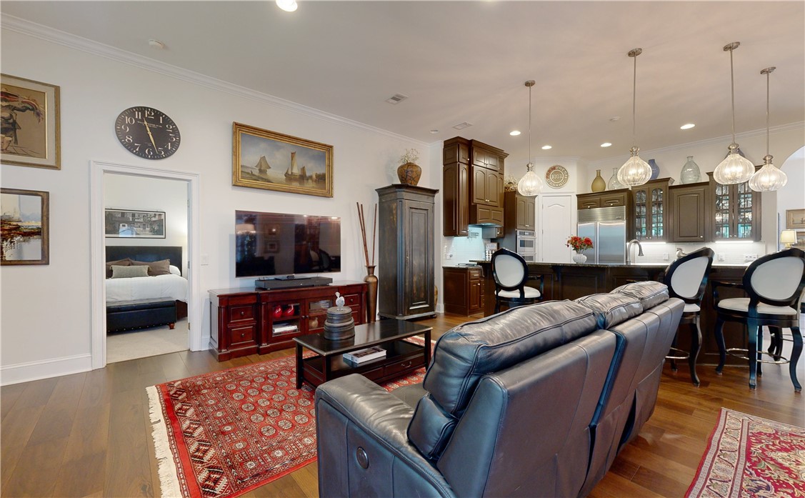 185 Hampton Point Drive Drive