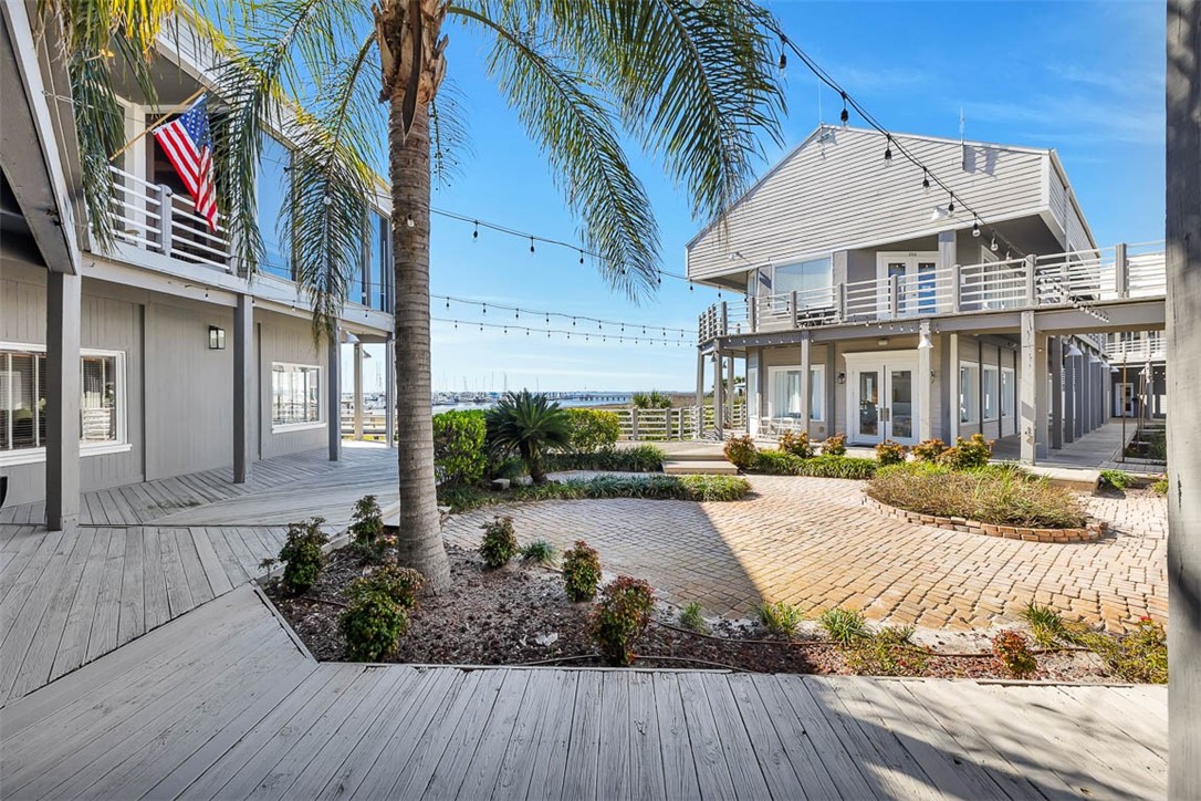 121 Marina Drive 121