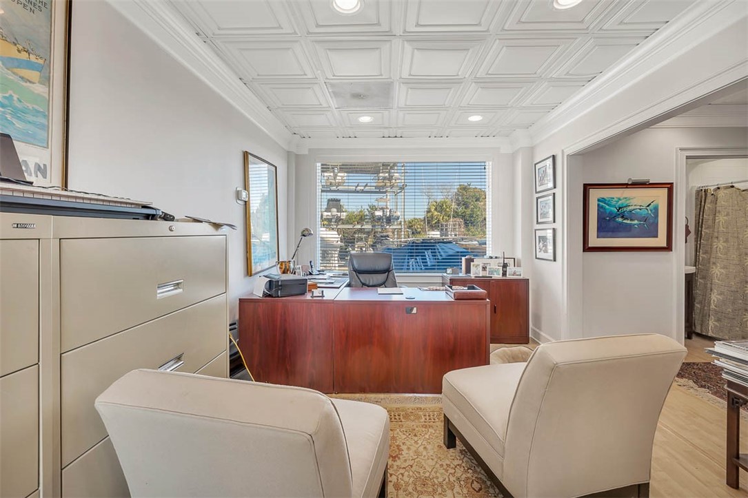 121 Marina Drive 121