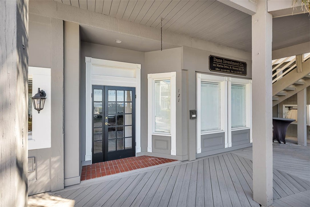 121 Marina Drive 121