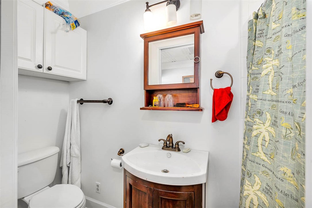 121 Marina Drive 121