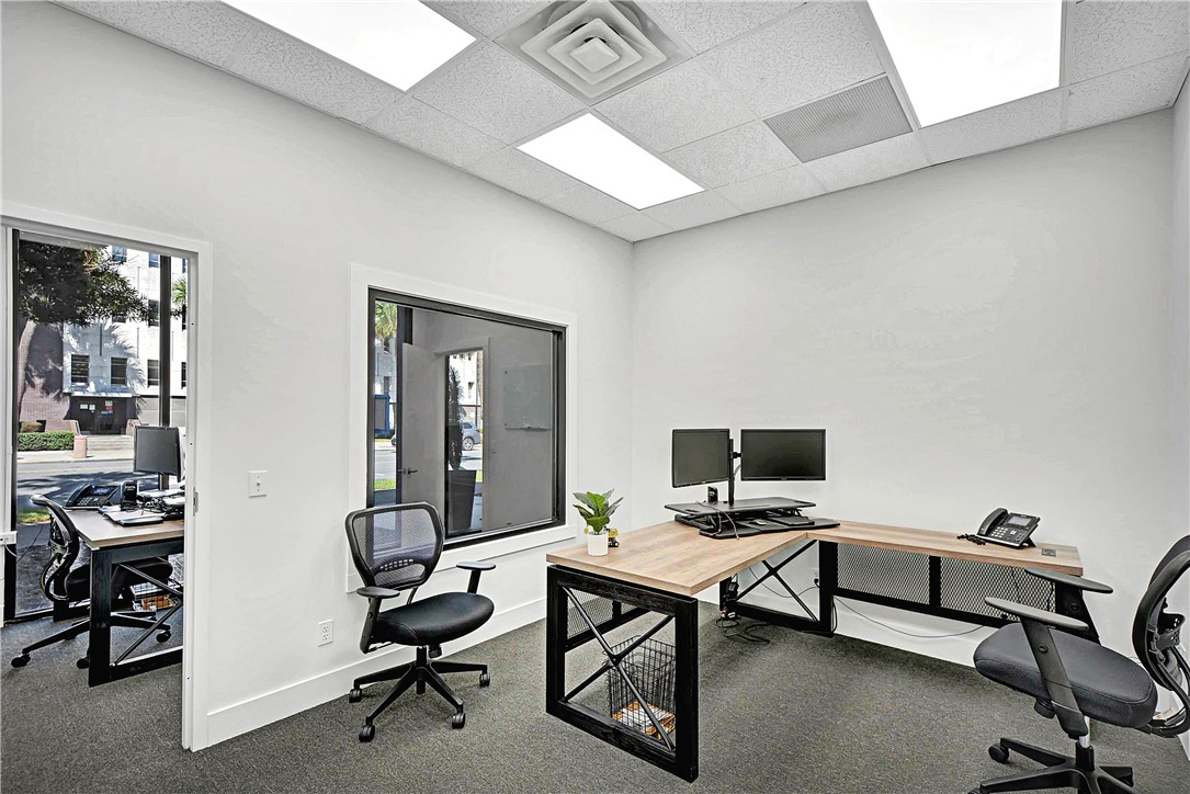 800 Gloucester Street