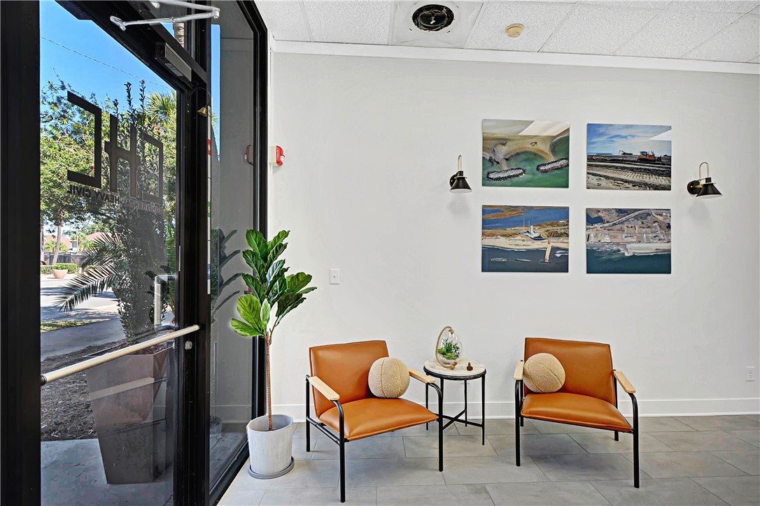 800 Gloucester Street