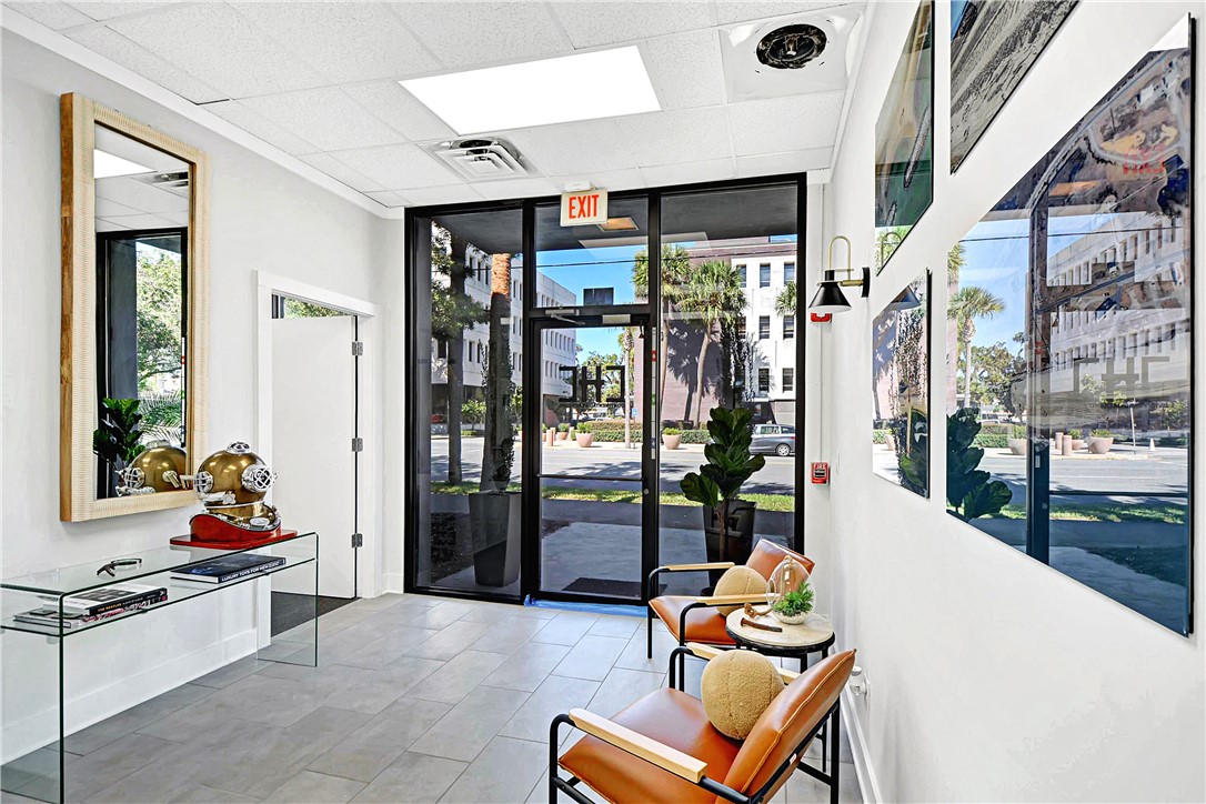 800 Gloucester Street