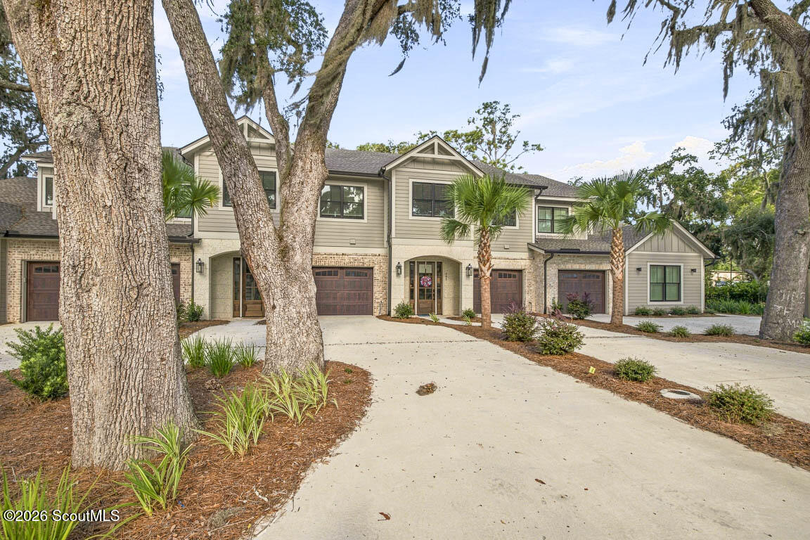195 Fifty Oaks Lane, St. Simons Island