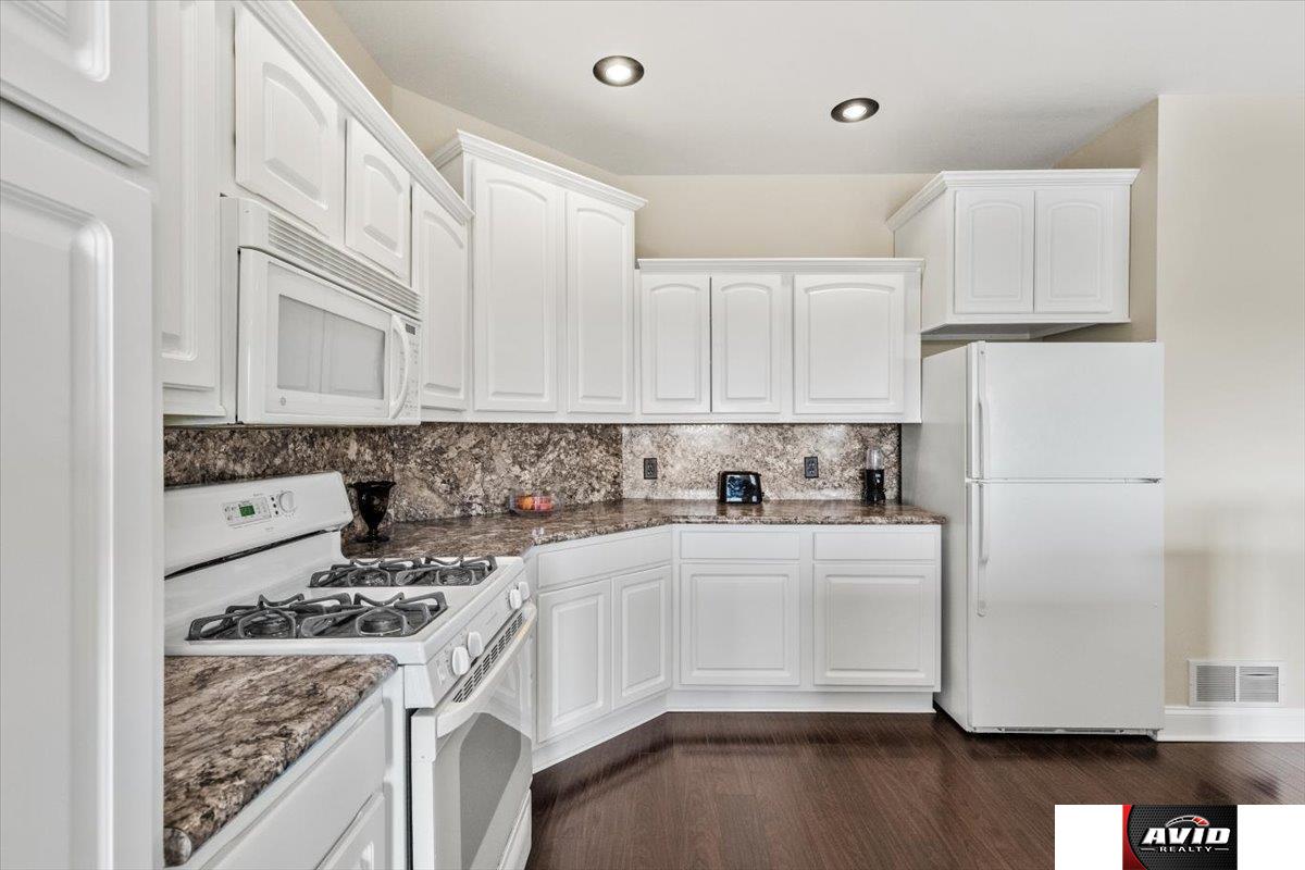 8519 Pawnee Lane