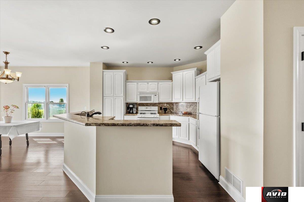 8519 Pawnee Lane