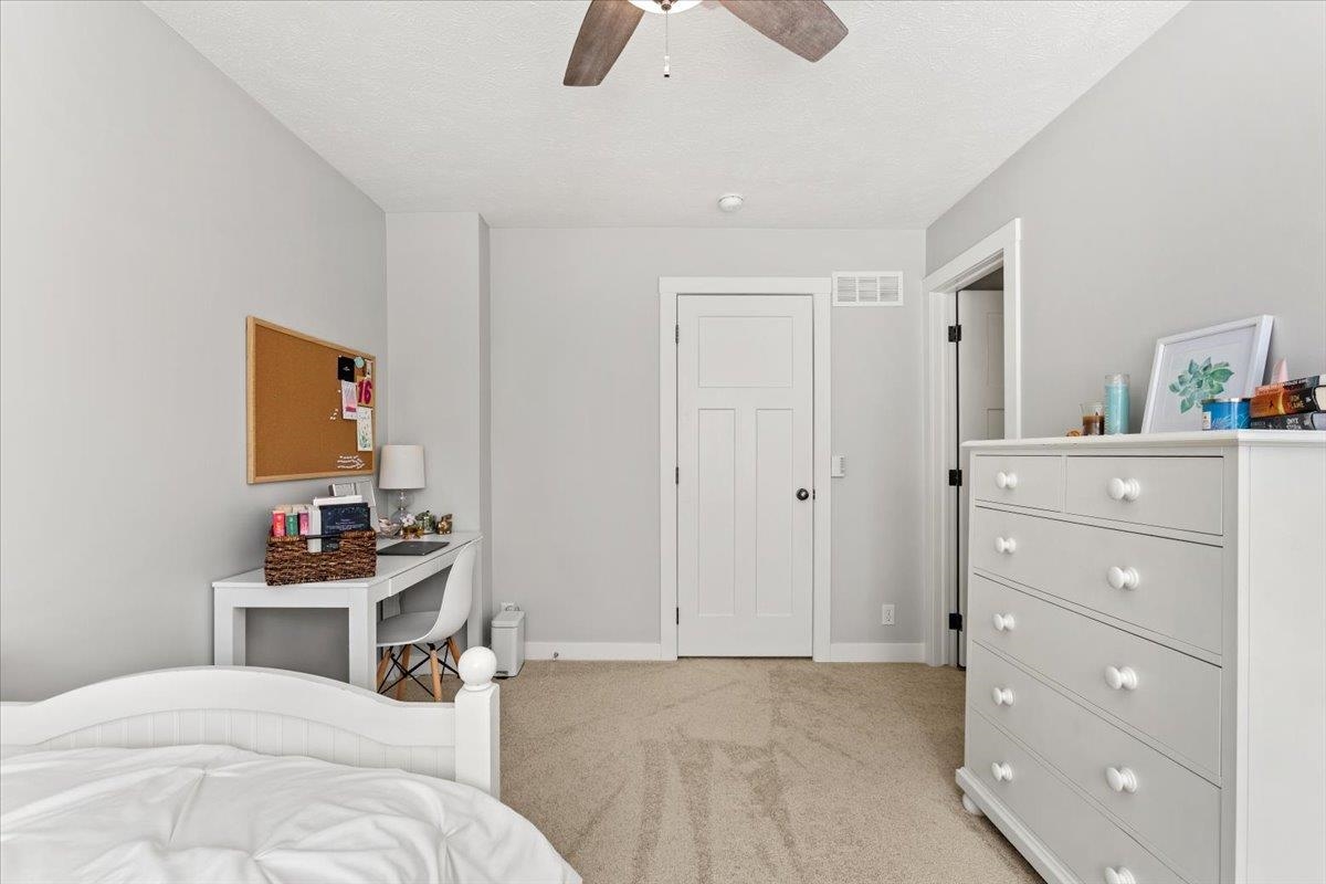 1415 N 185th Street