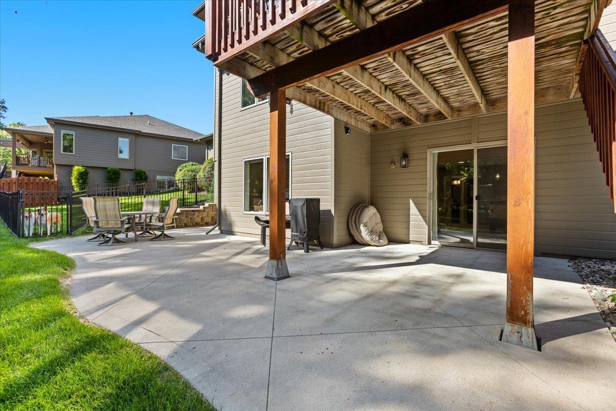 1415 N 185th Street