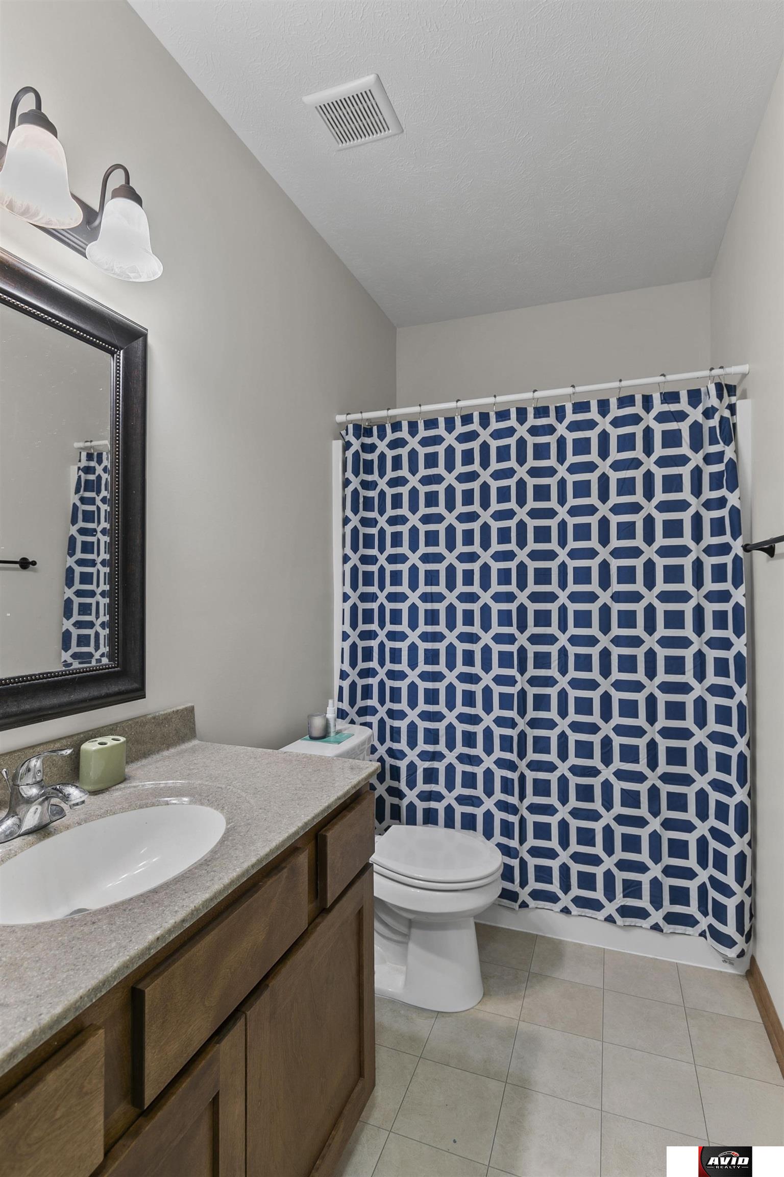 10111 White Pine Road