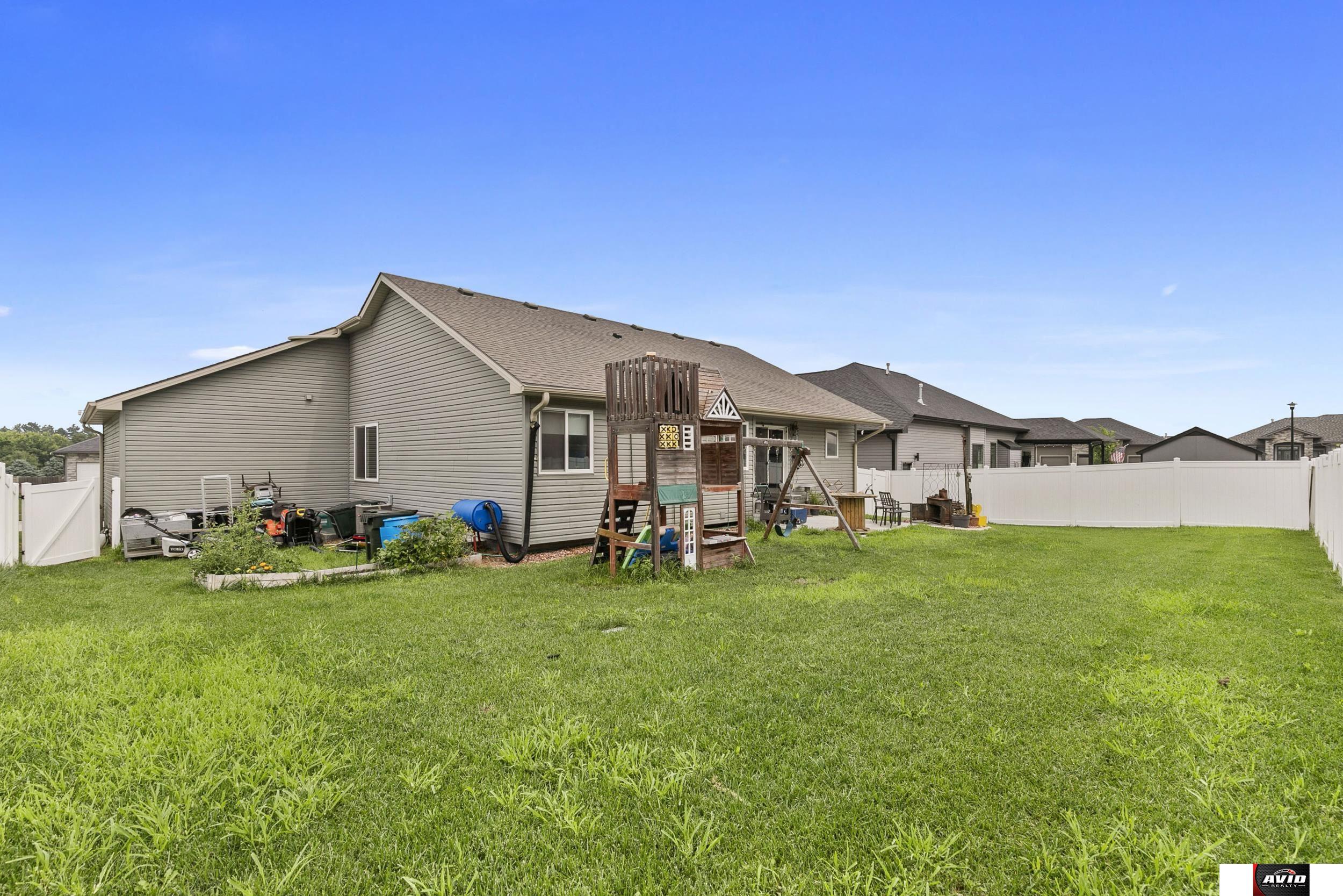 10111 White Pine Road