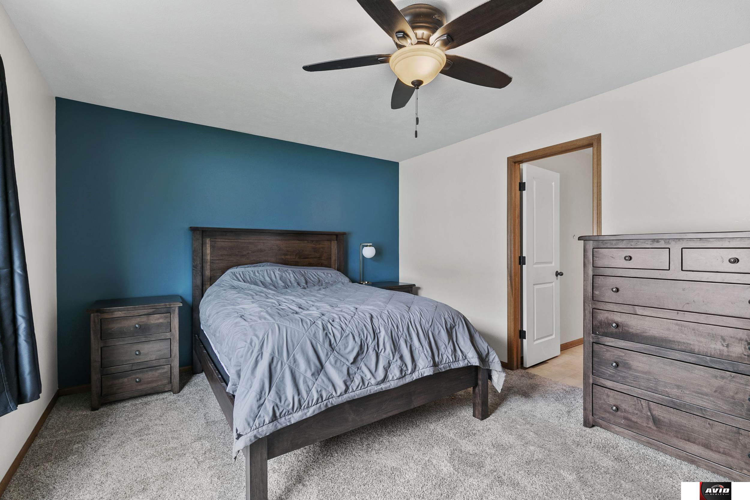 10111 White Pine Road