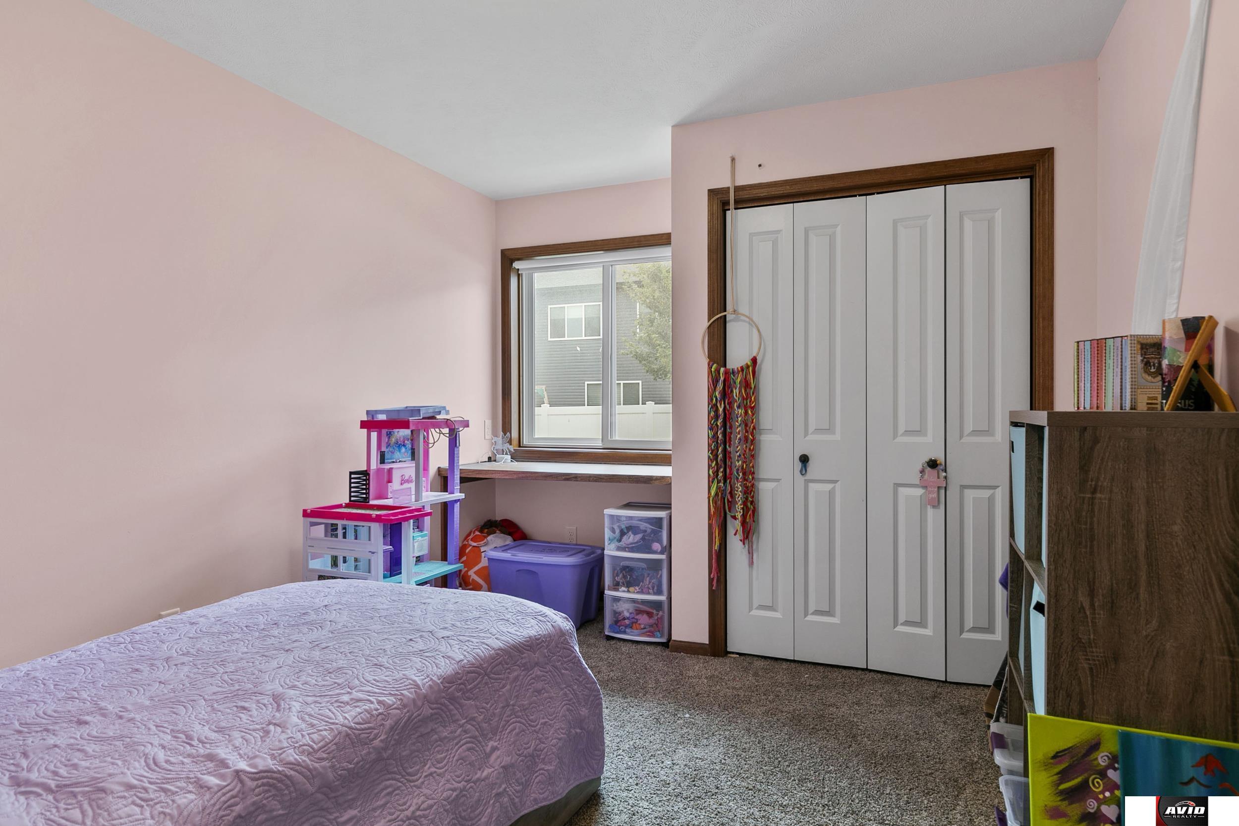 10111 White Pine Road