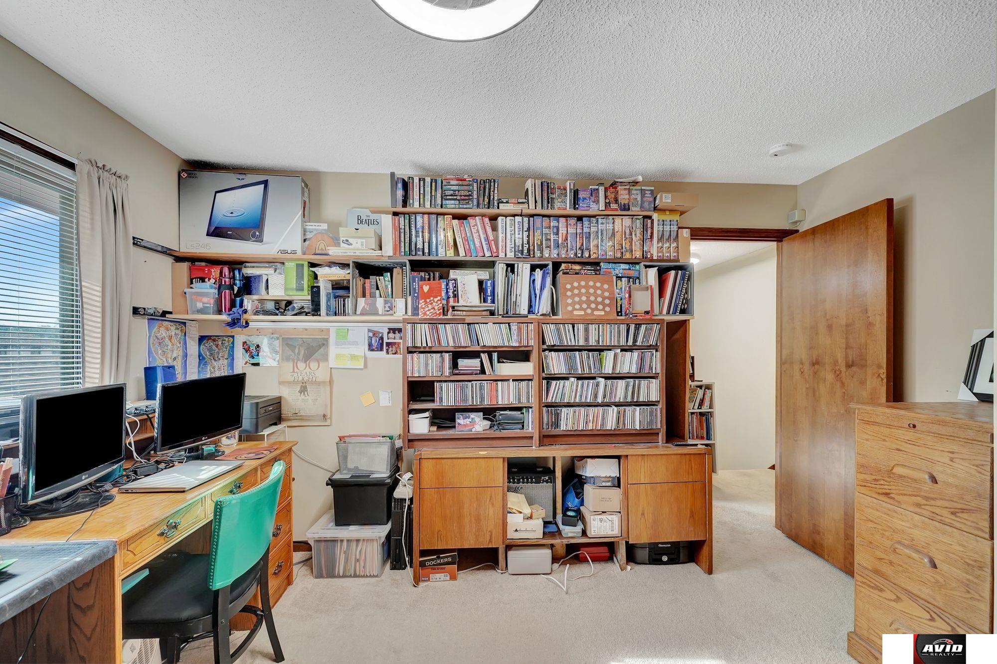 223 N 75th Court