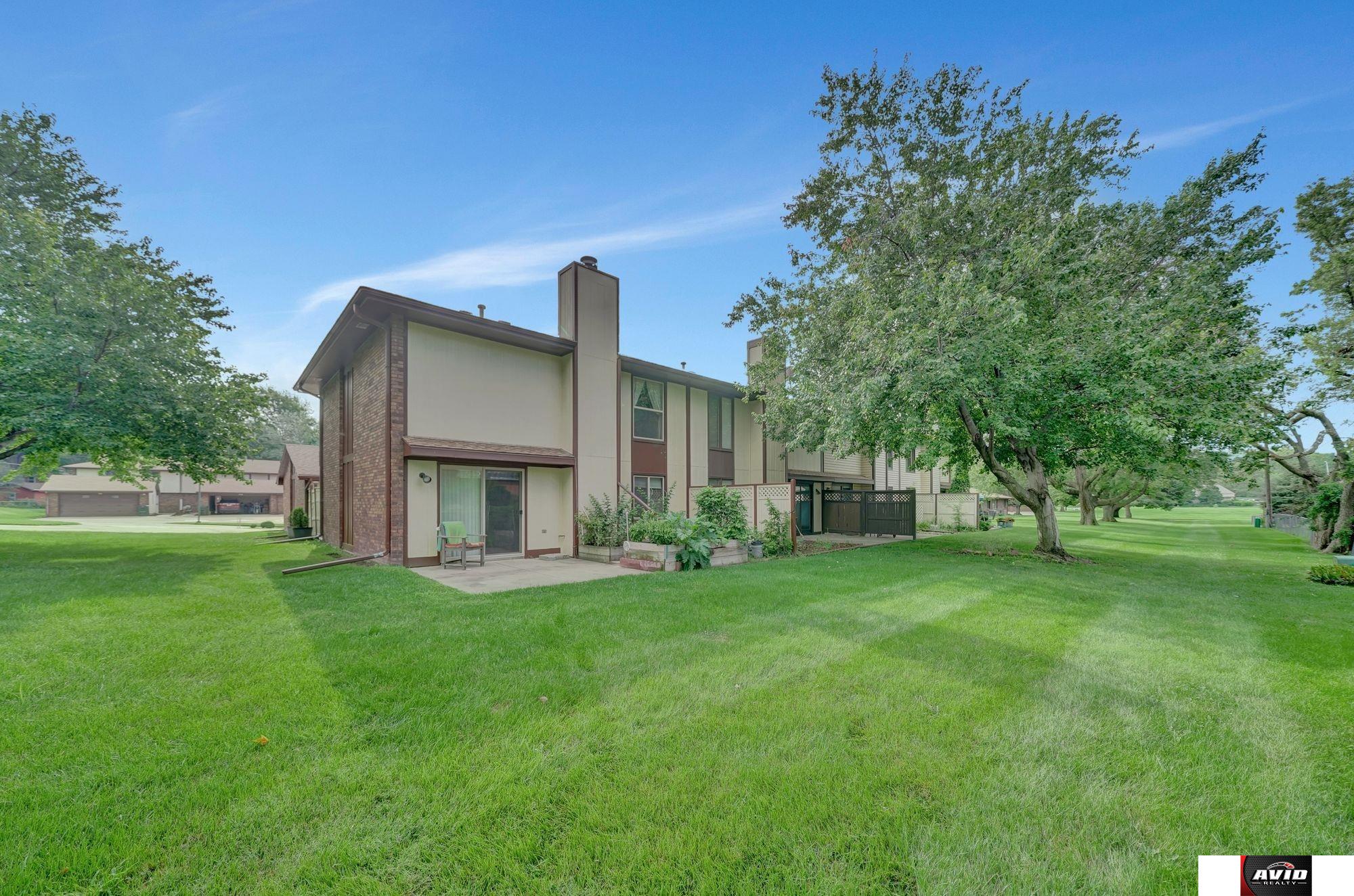 223 N 75th Court