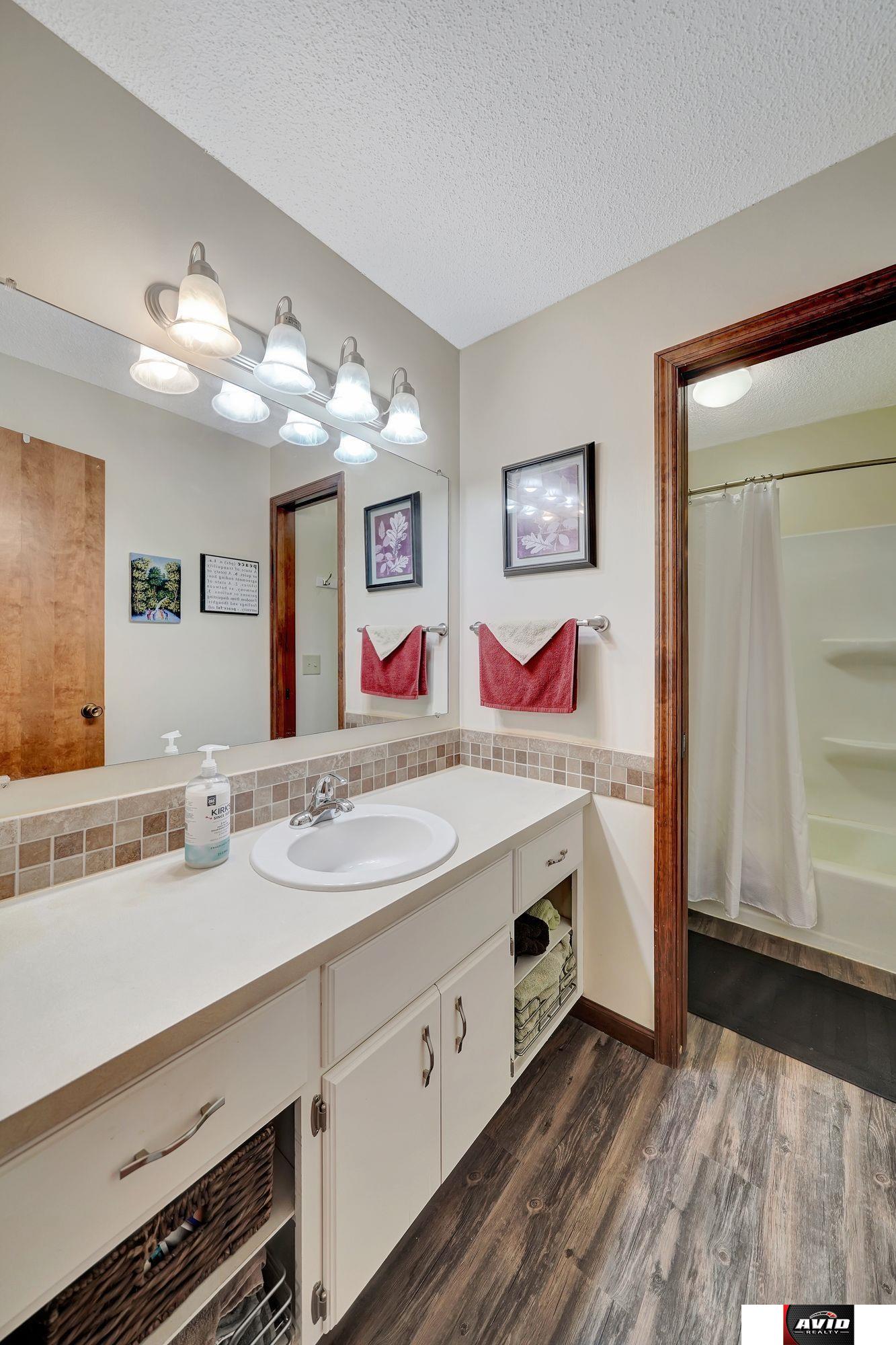 223 N 75th Court