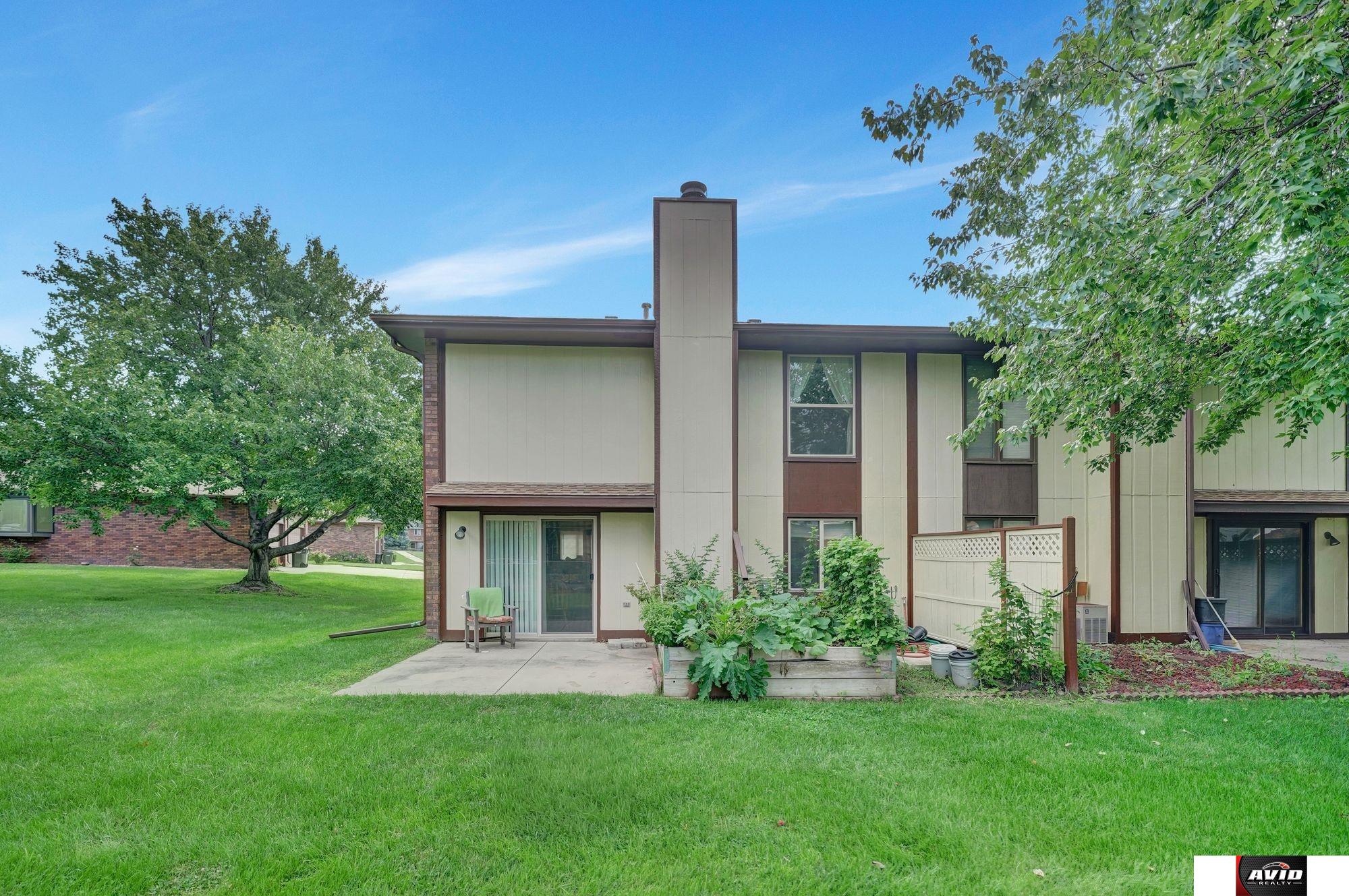 223 N 75th Court