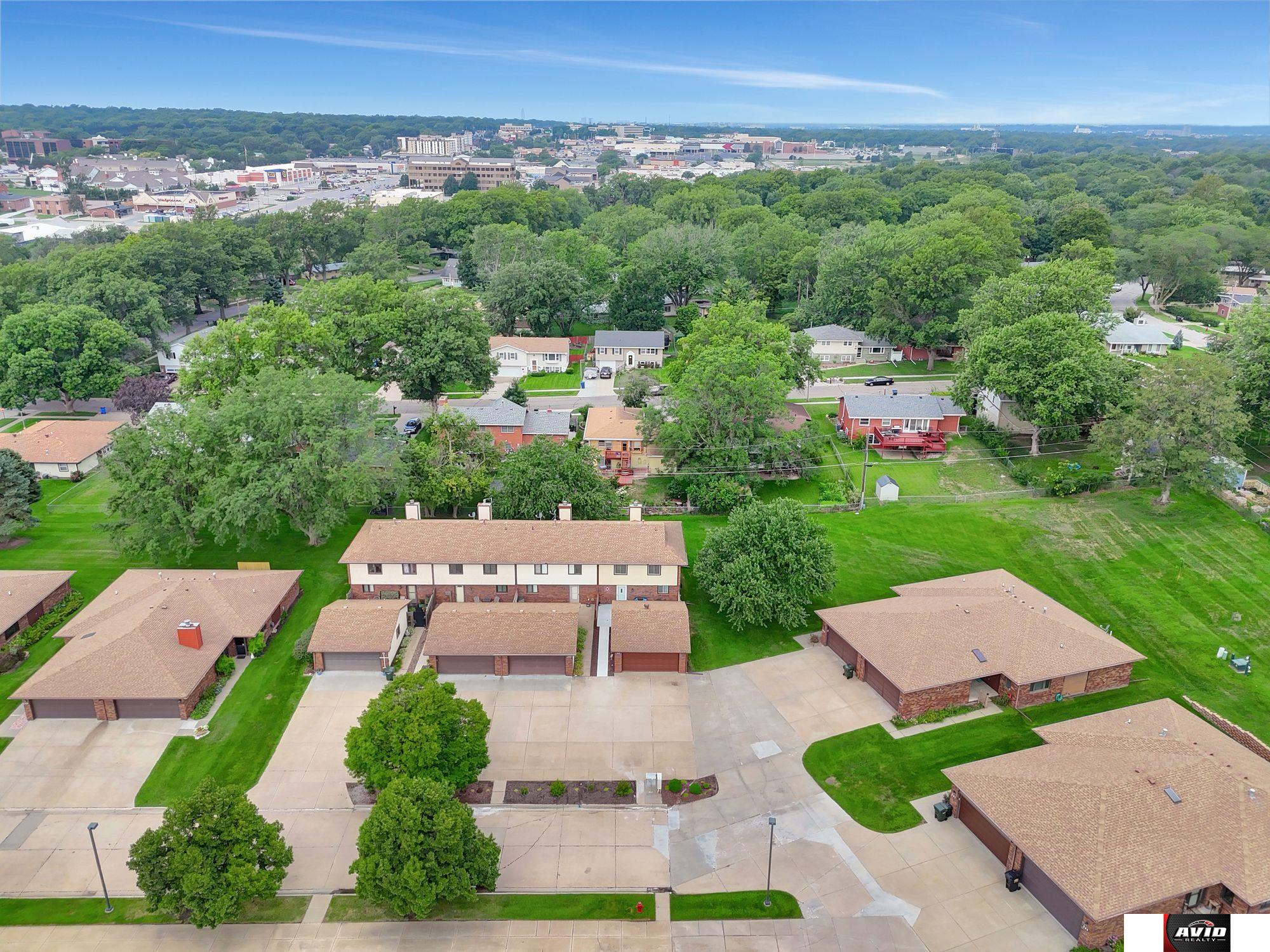 223 N 75th Court