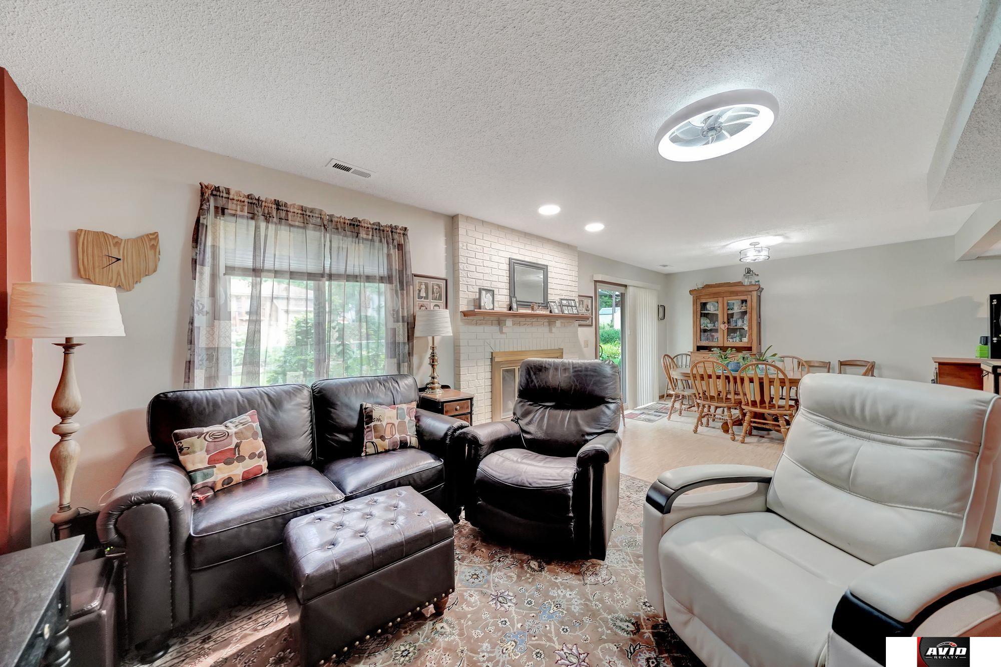 223 N 75th Court
