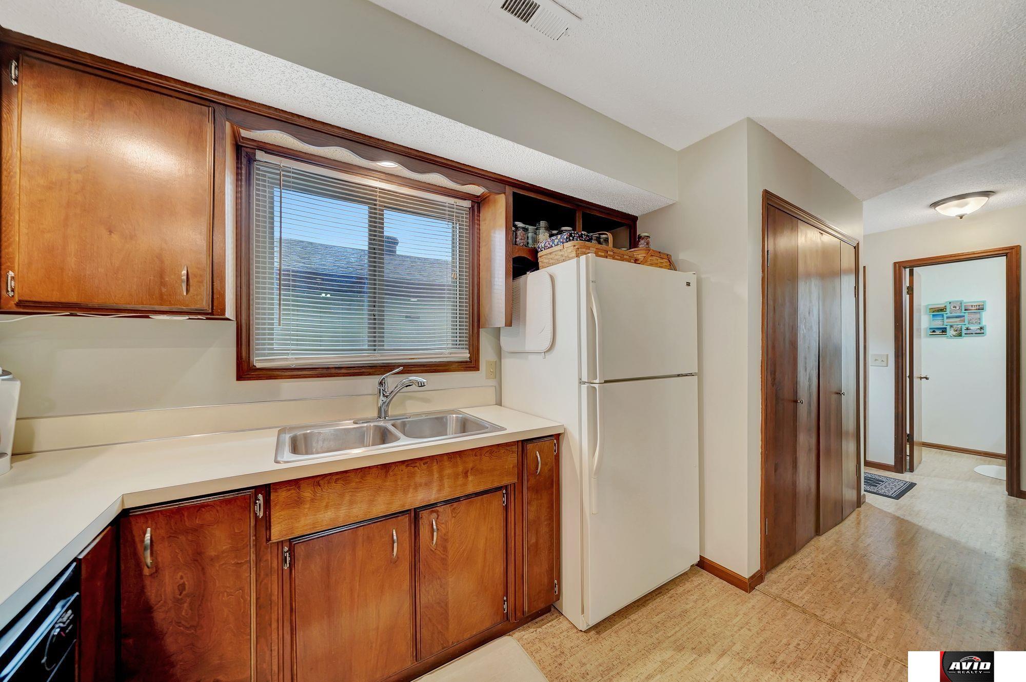 223 N 75th Court