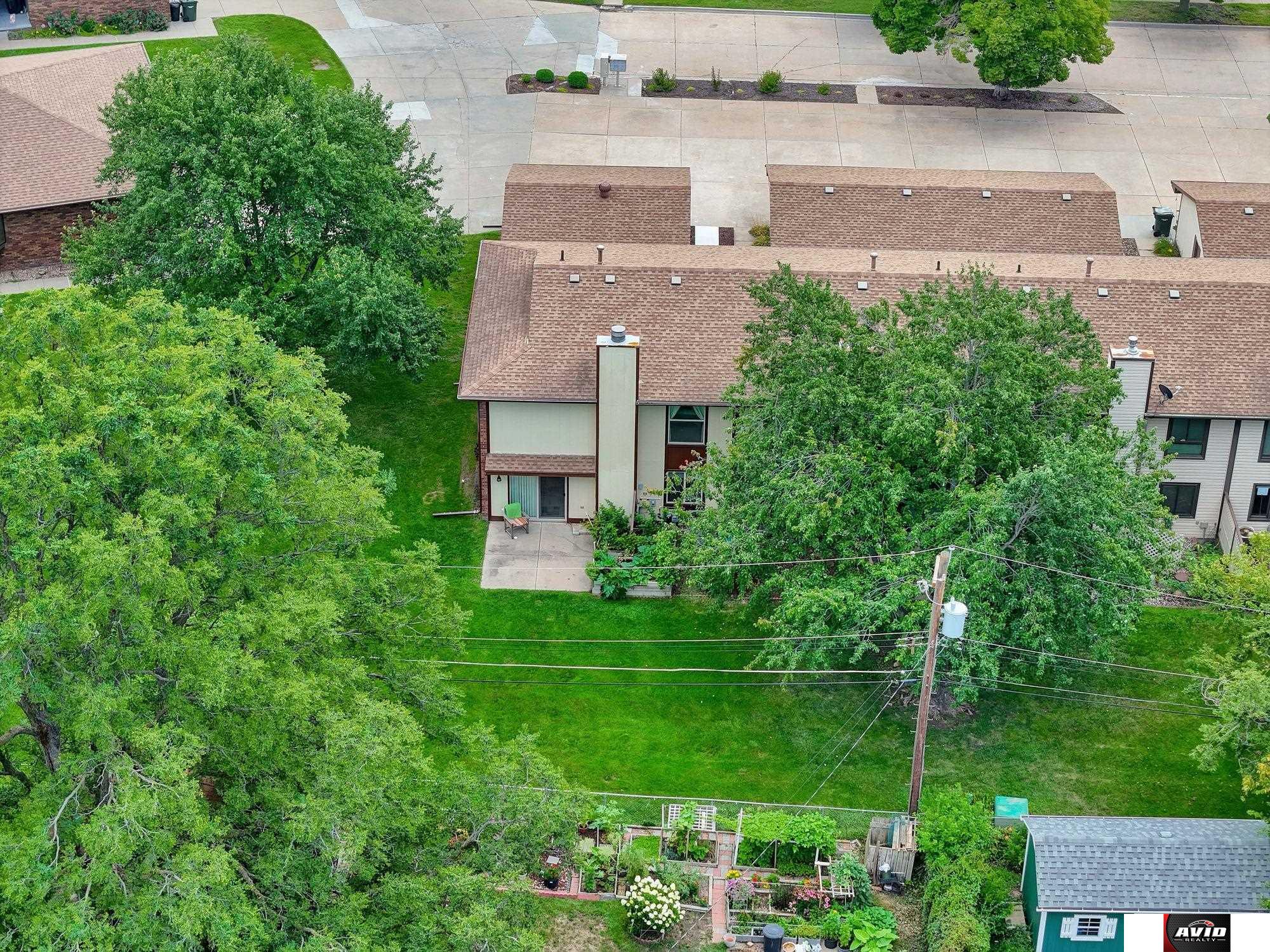 223 N 75th Court