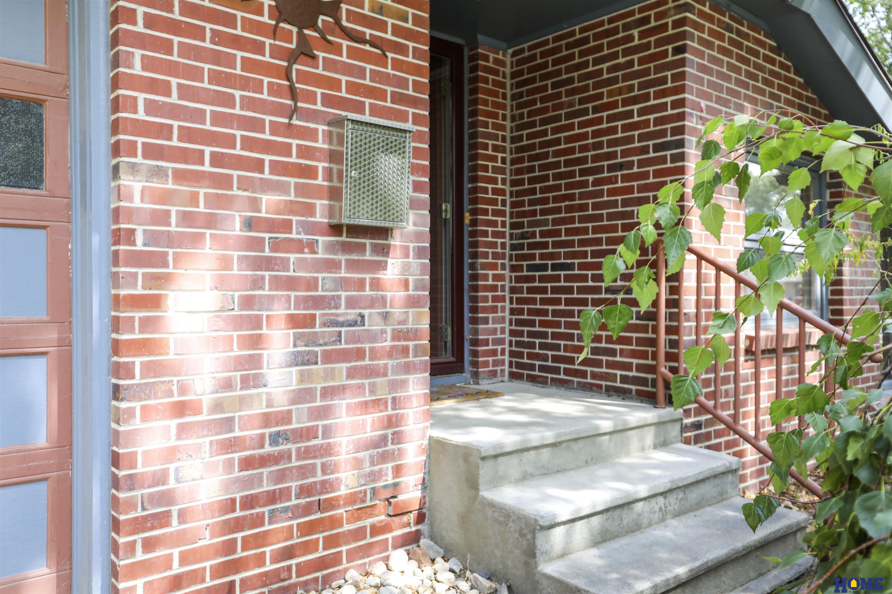 3215 Curtis Drive, Lincoln