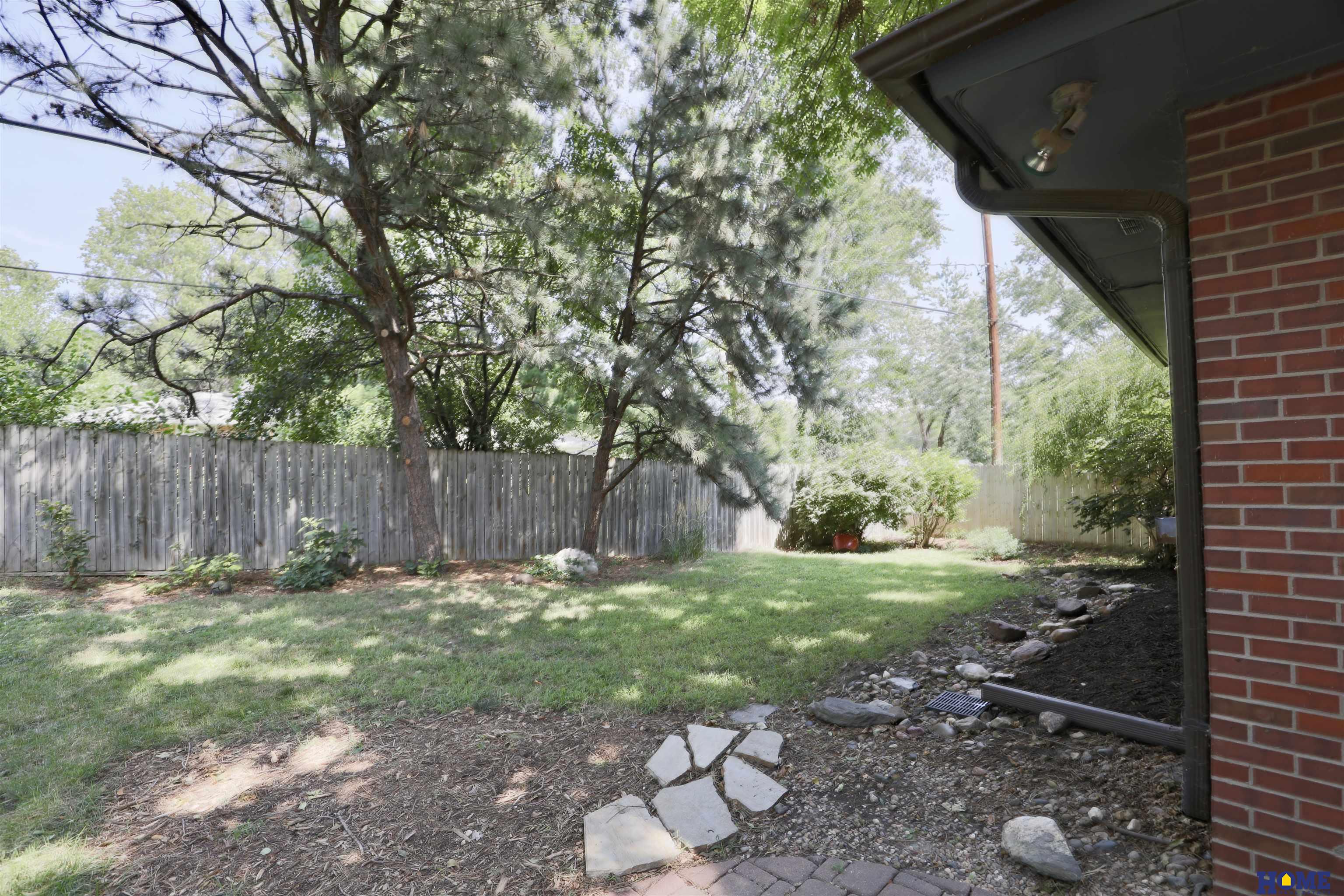 3215 Curtis Drive, Lincoln