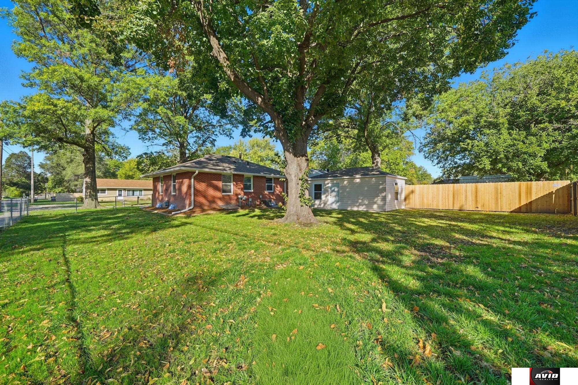 3400 N 52nd Street, Lincoln