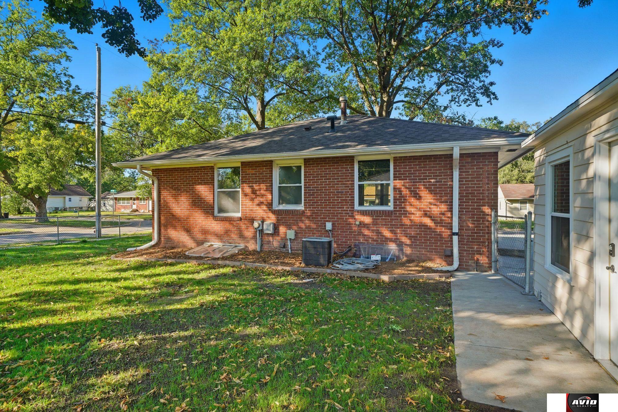 3400 N 52nd Street, Lincoln