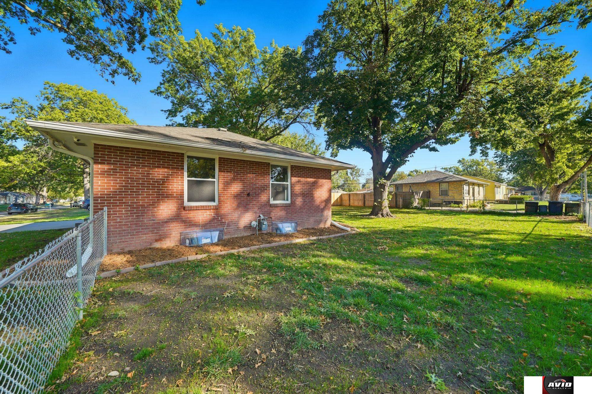 3400 N 52nd Street, Lincoln