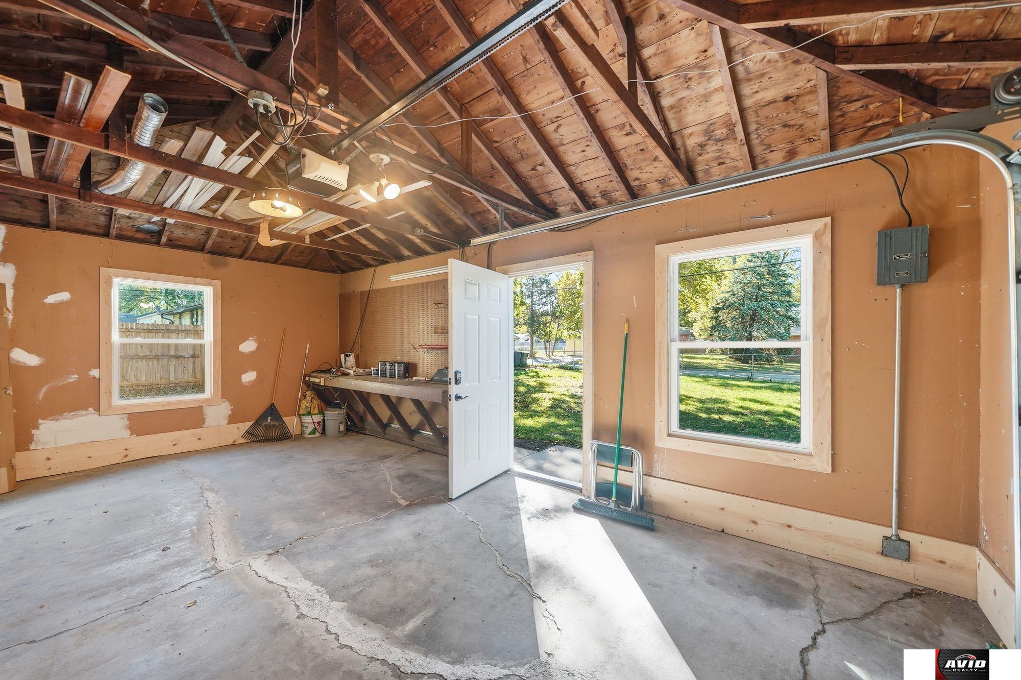 3400 N 52nd Street, Lincoln