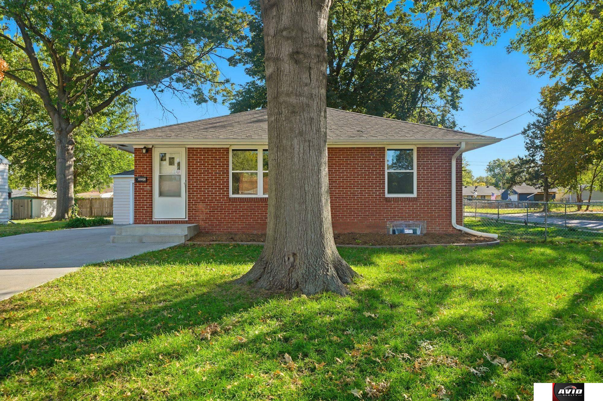 3400 N 52nd Street, Lincoln