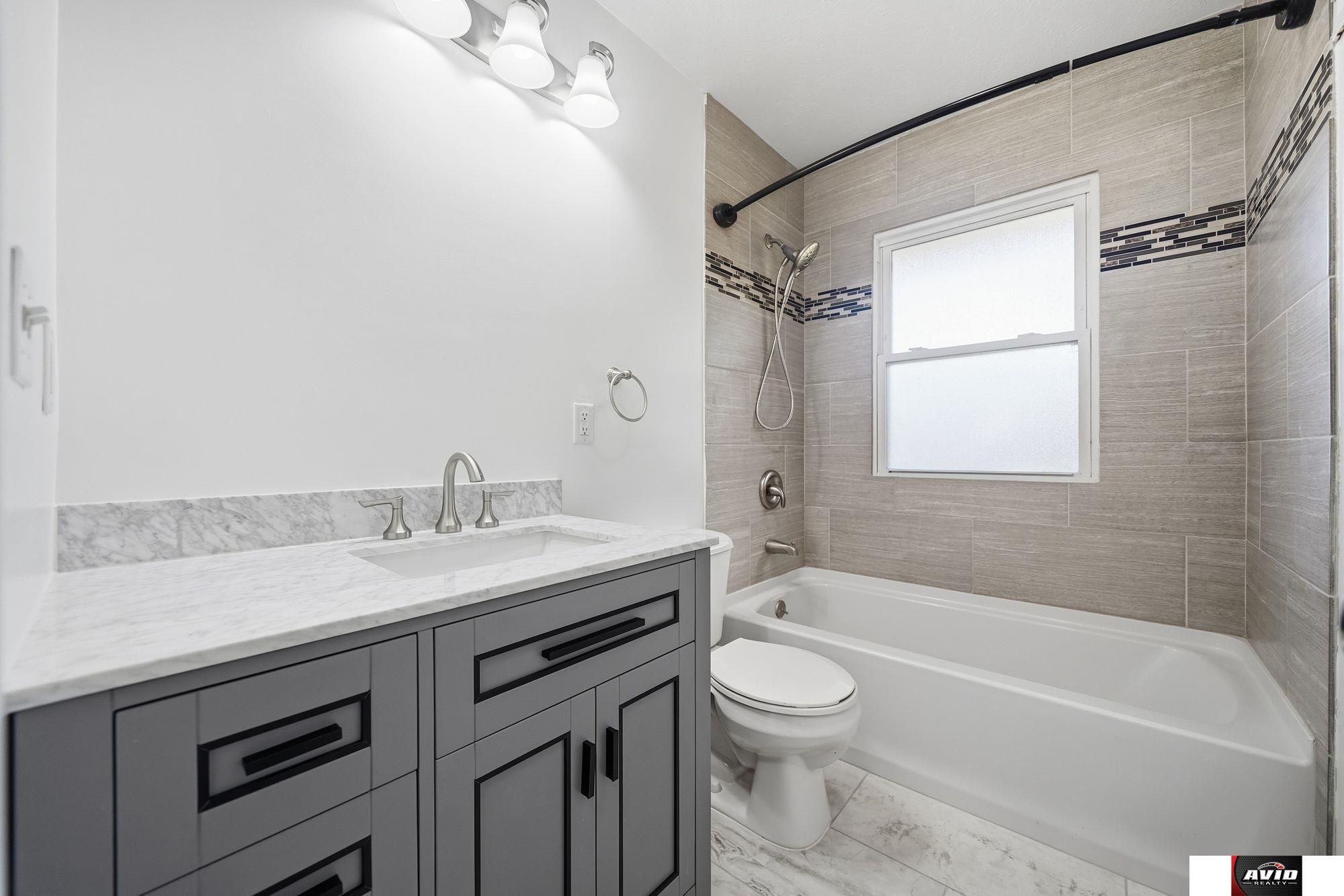 3400 N 52nd Street, Lincoln