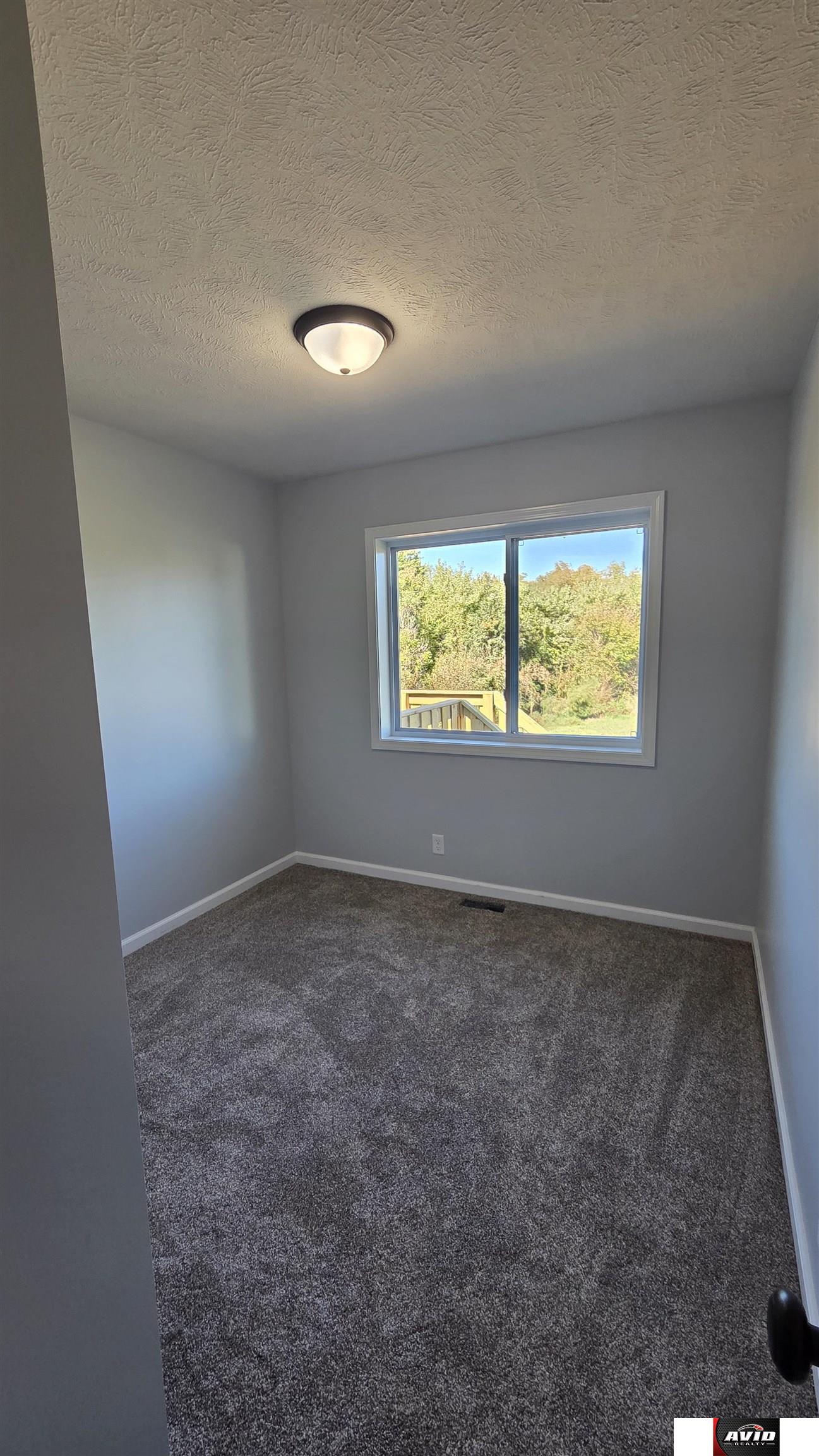 118 W 1st Street, Valparaiso