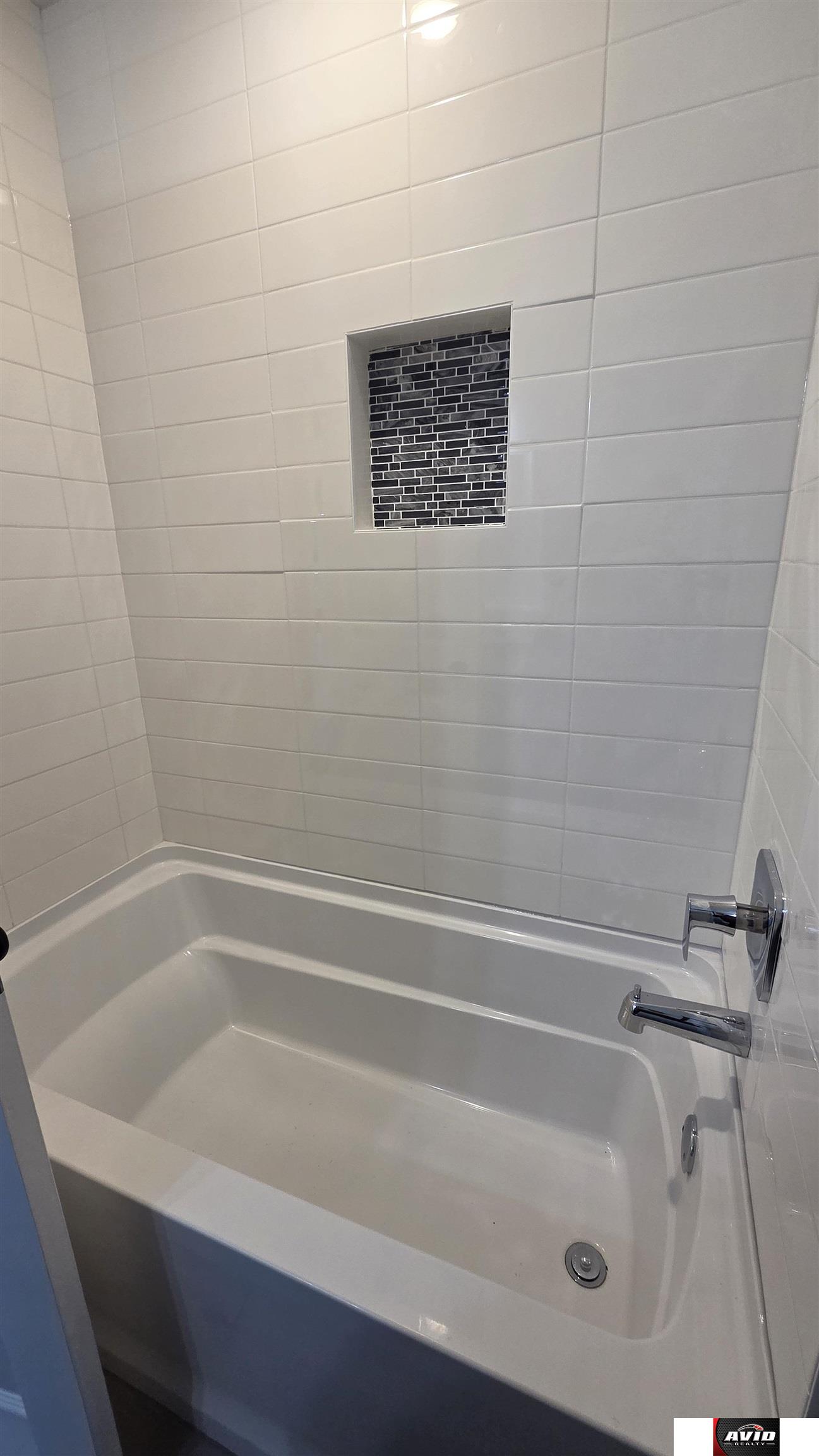 118 W 1st Street, Valparaiso