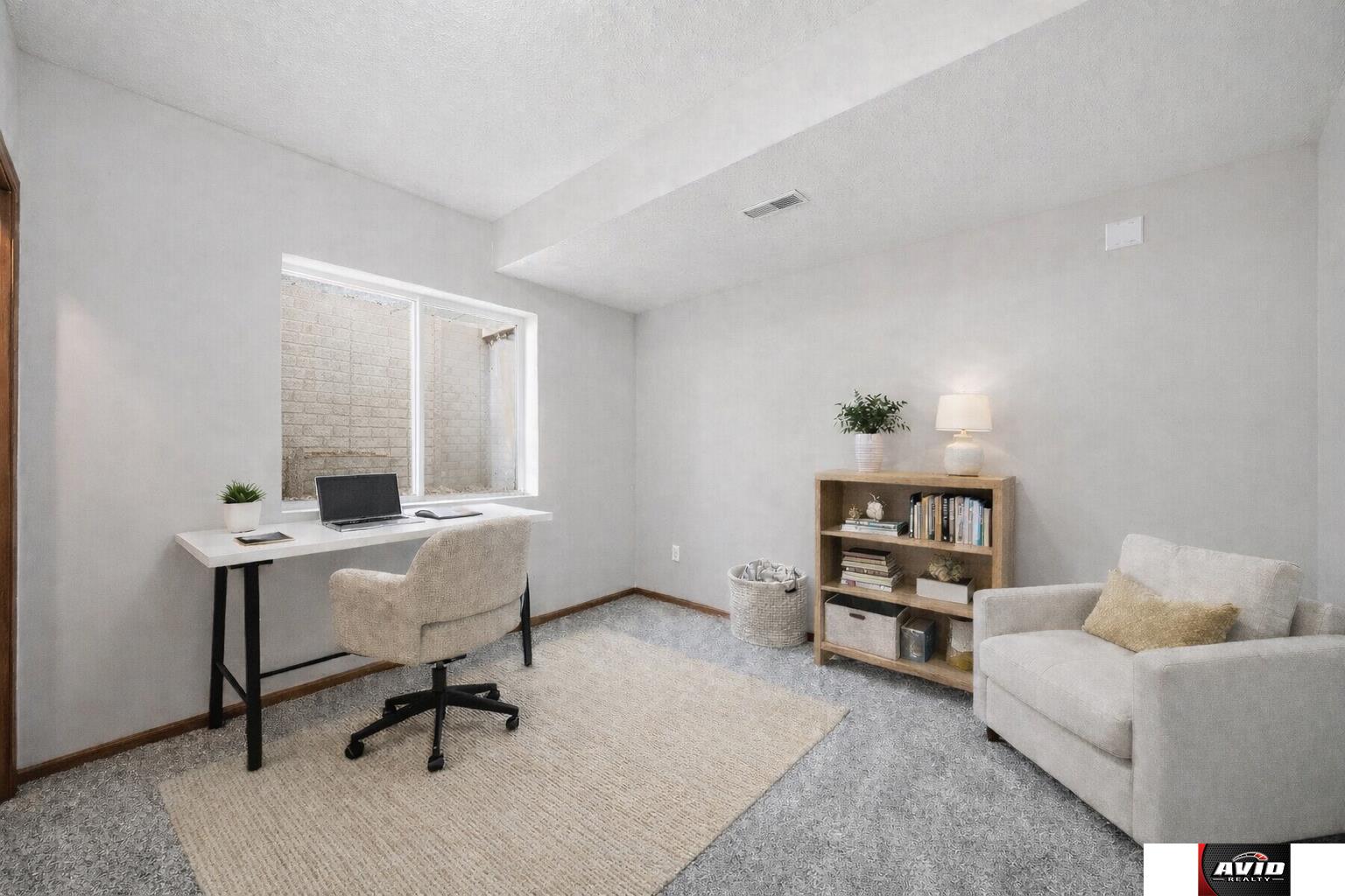 10111 White Pine Road