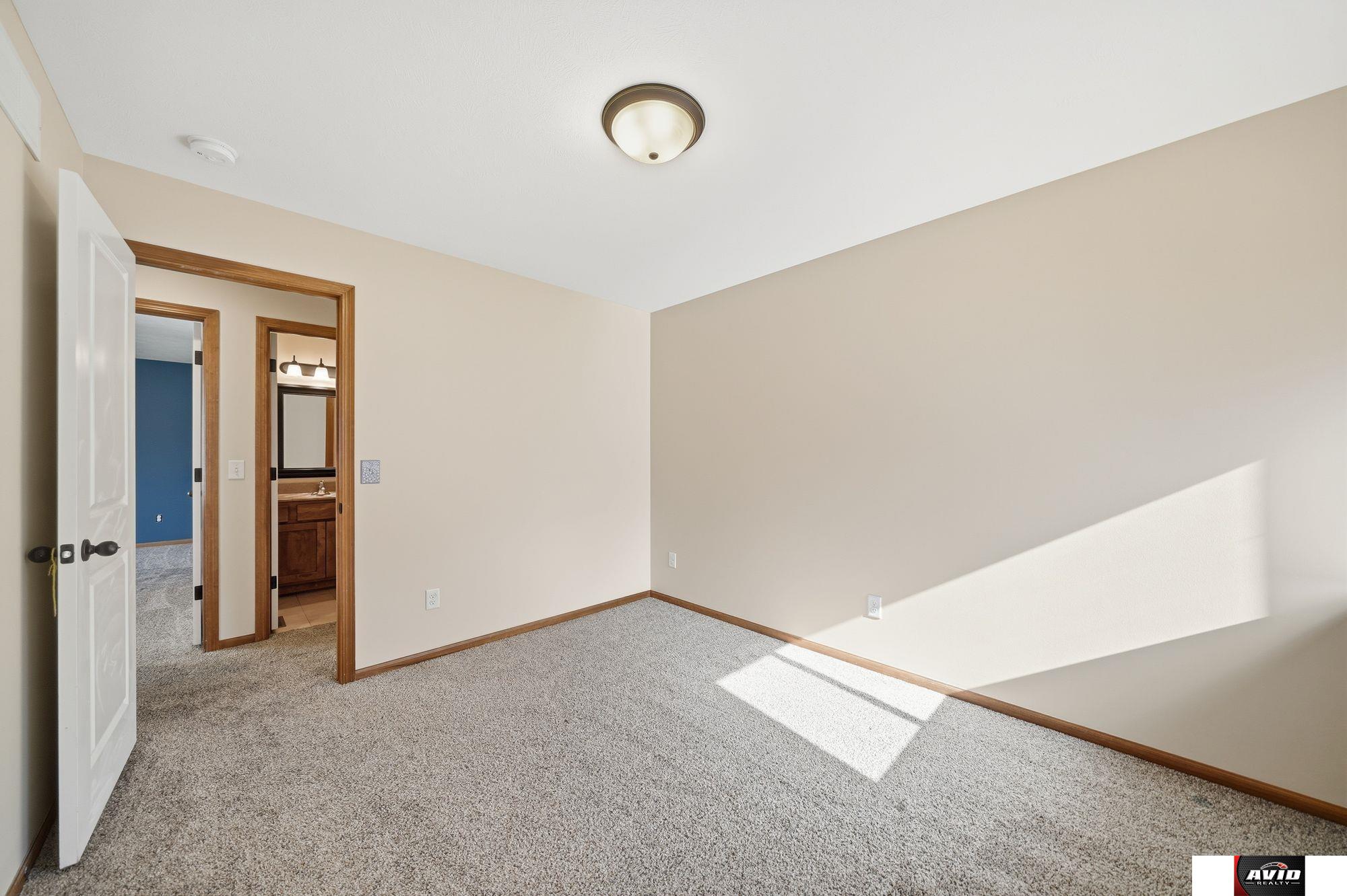 10111 White Pine Road