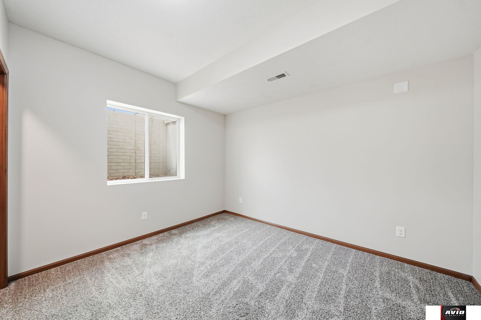 10111 White Pine Road