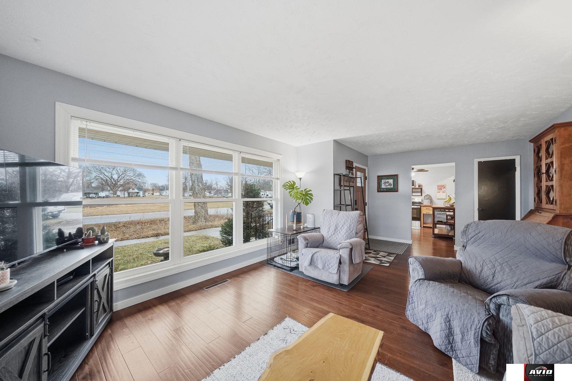 111 E 3rd Street